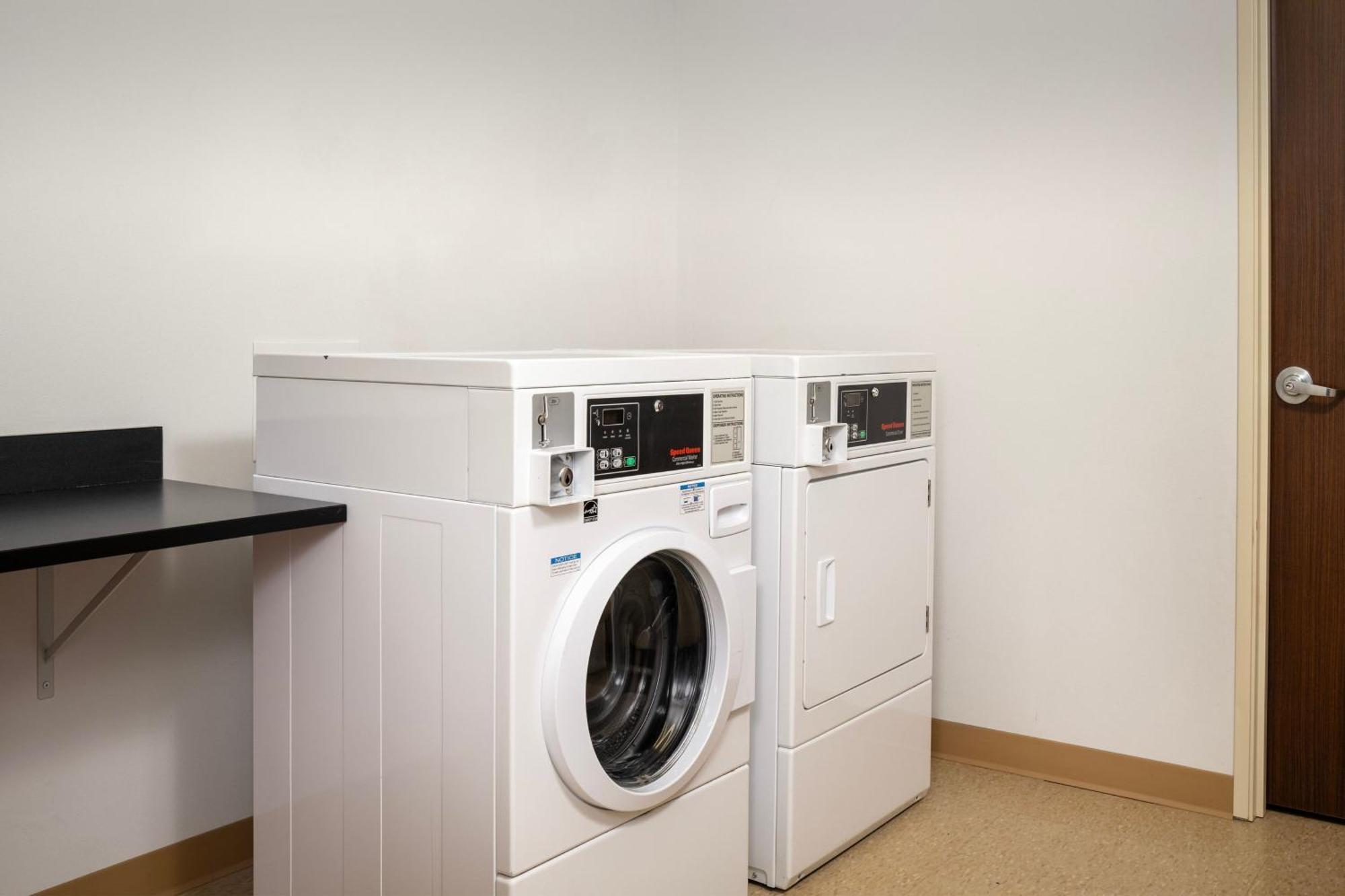 Fairfield Inn & Suites By Marriott Sioux Falls Airport Экстерьер фото