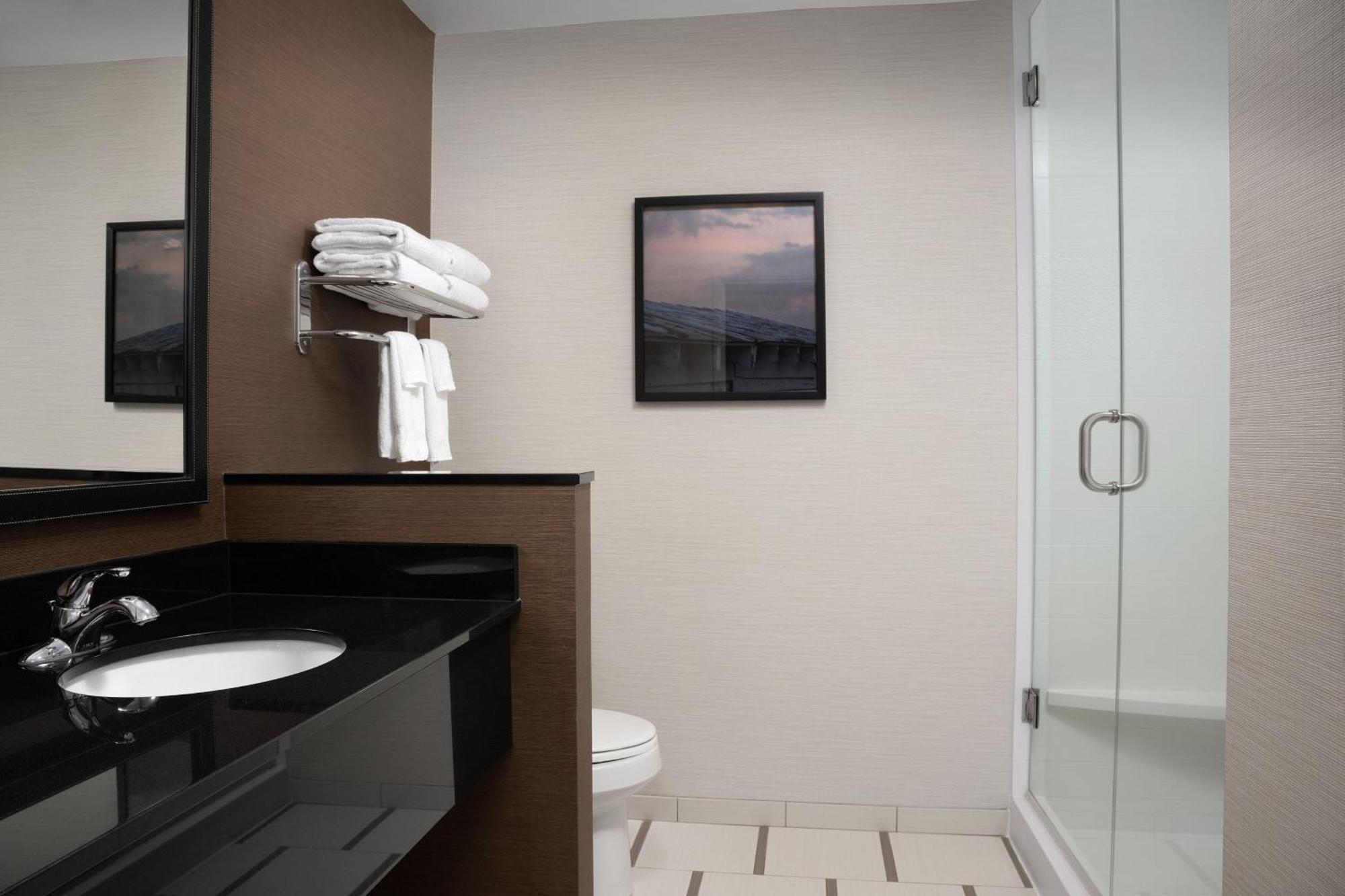 Fairfield Inn & Suites By Marriott Sioux Falls Airport Экстерьер фото